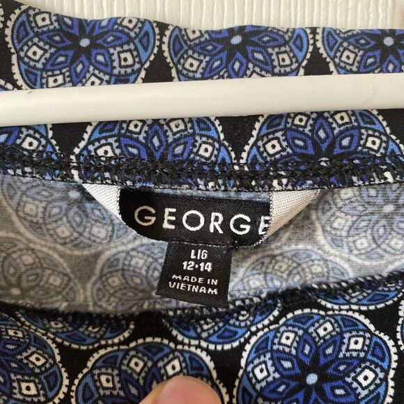 Women’s Large 12/14 George Skirt Blue Geometric Pattern - Picture 2 of 14